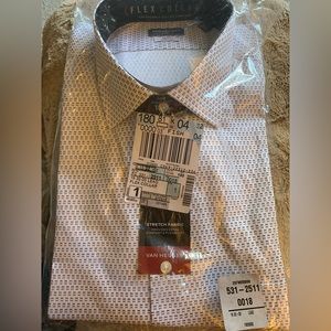 NWT Van Heusen Men’s Collared Shirt 18 32-33